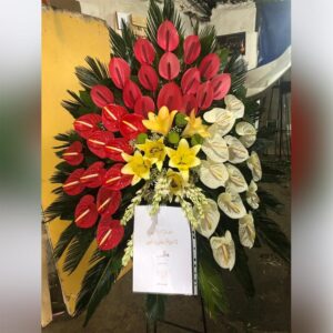 تاج گل نمایشگاهی